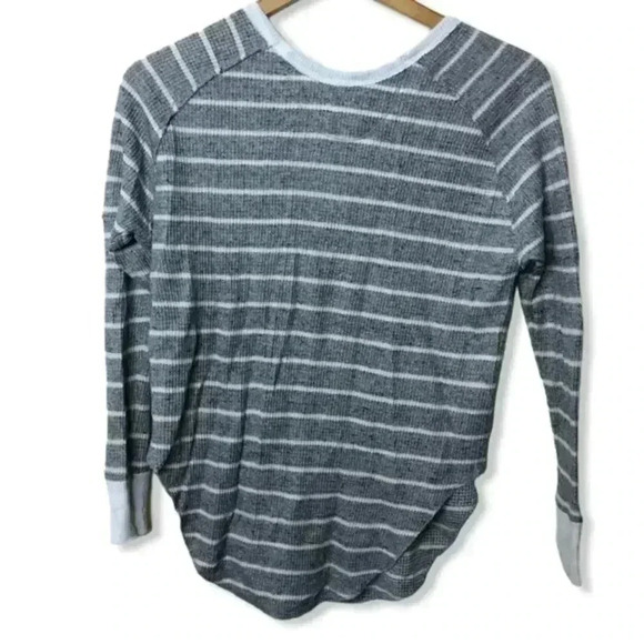 Aritzia Tna Alder Thermal‎ Striped Waffle Knit Tops - Picture 2 of 6